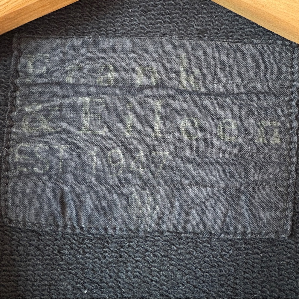 Frank & Eileen Sz M EFFIE Sweatshirt Long-Sleeve Funnel Neck Capelet Navy - Picture 7 of 8